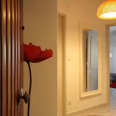 Poppy House In Anjos Apartment Lisbon Luaran gambar
