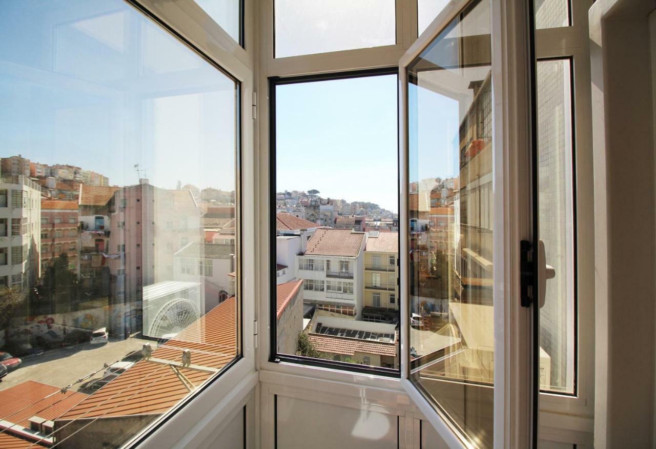Poppy House In Anjos Apartment Lisbon Luaran gambar