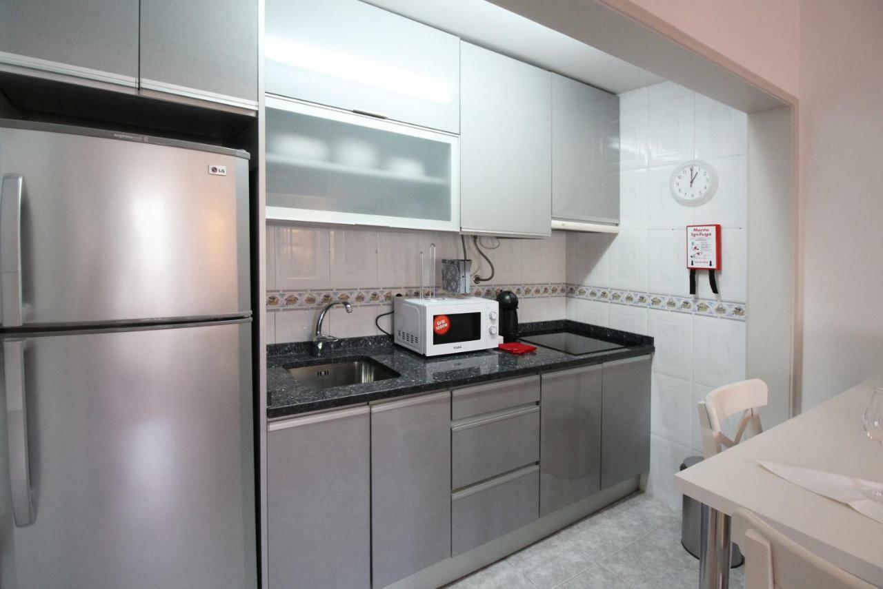 Poppy House In Anjos Apartment Lisbon Luaran gambar